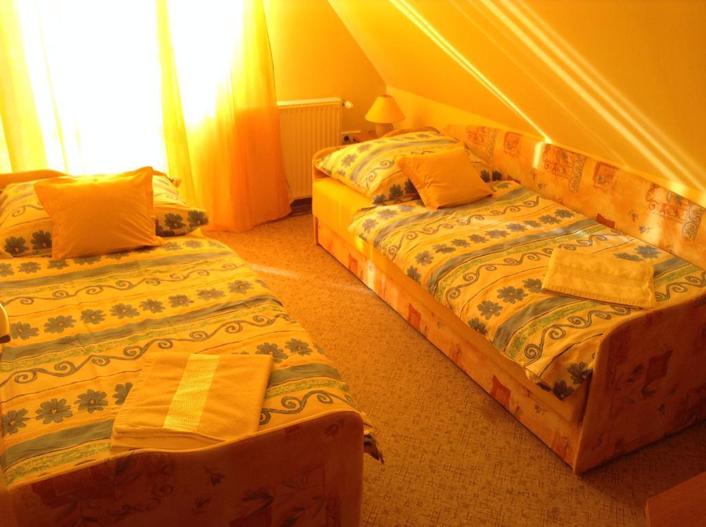 Ferienwohnung Babati Apartmanhaz Zalakaros Exterior foto